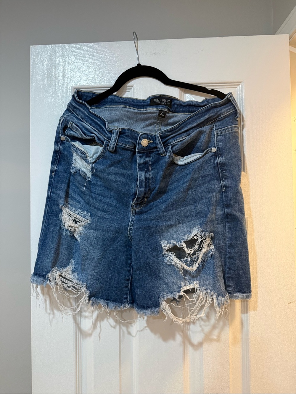 Women’s Judy blue shorts